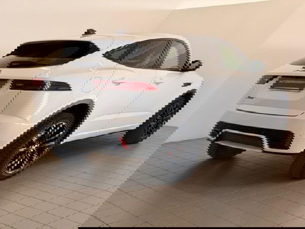 Jaguar E-Pace usata a Venezia (6)