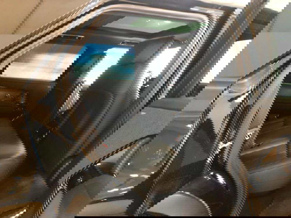 Land Rover Range Rover Sport usata a Venezia (7)