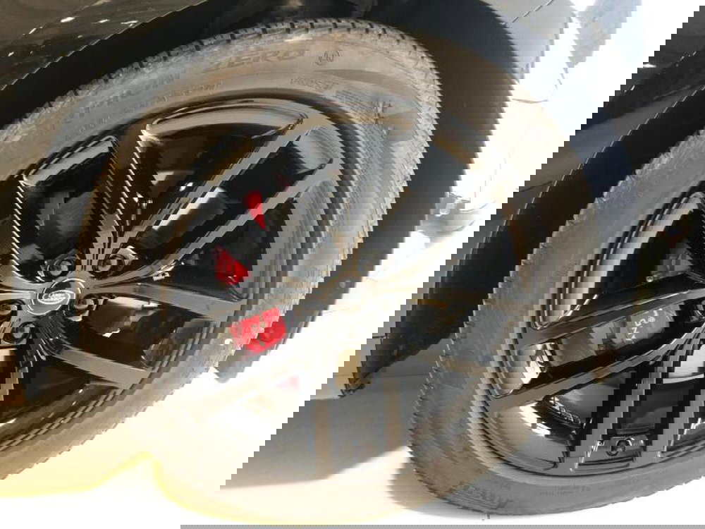 Land Rover Range Rover Sport usata a Venezia (9)