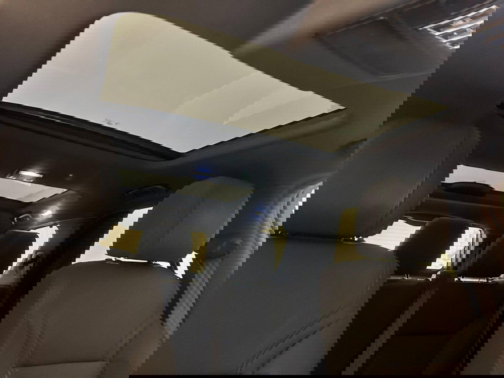 Land Rover Discovery usata a Napoli (4)