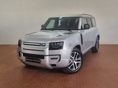Land Rover Defender 110 3.0d i6 mhev XS Edition awd 250cv auto del 2022 usata a Brescia