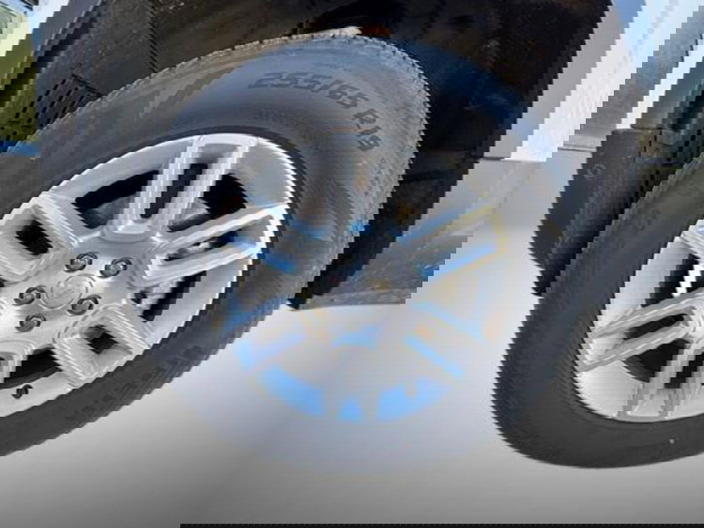 Land Rover Defender usata a Monza e Brianza (9)