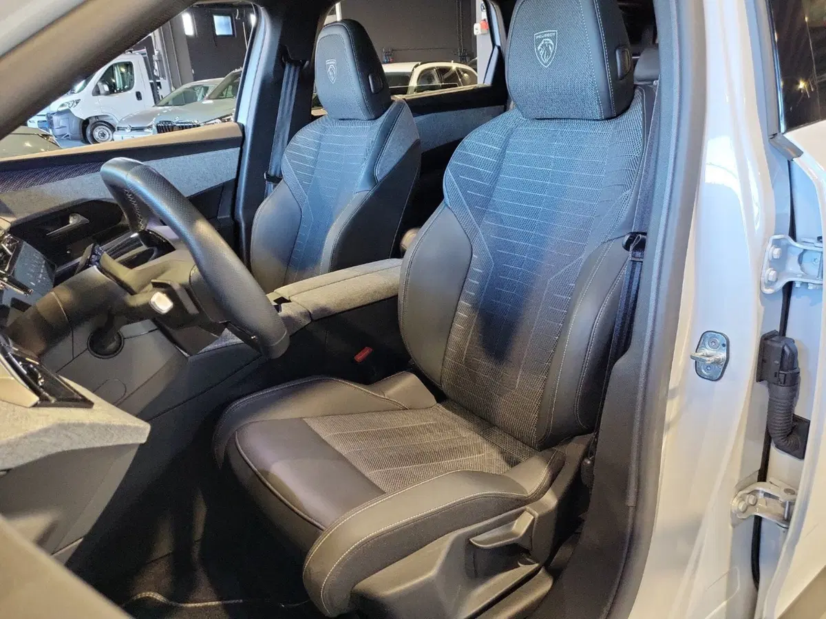 Peugeot 5008 usata a Vicenza (18)