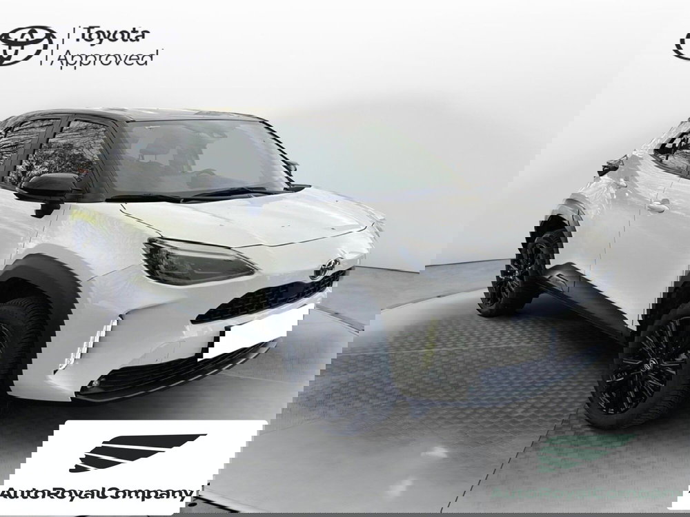 Toyota Yaris Cross usata a Roma (8)