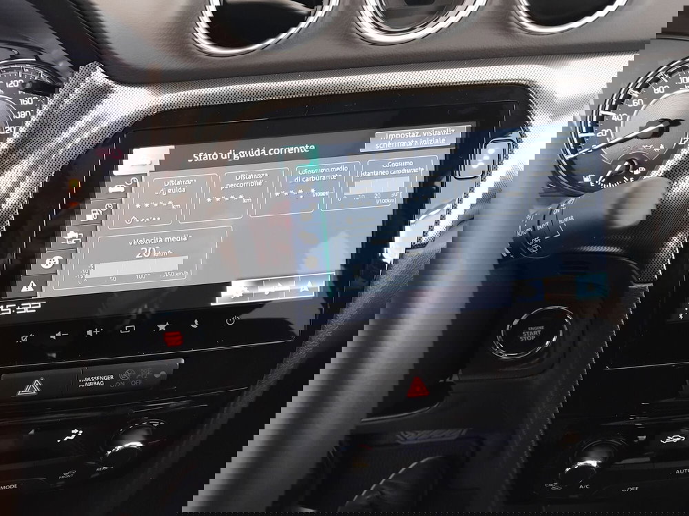 Suzuki Vitara nuova a Milano (8)