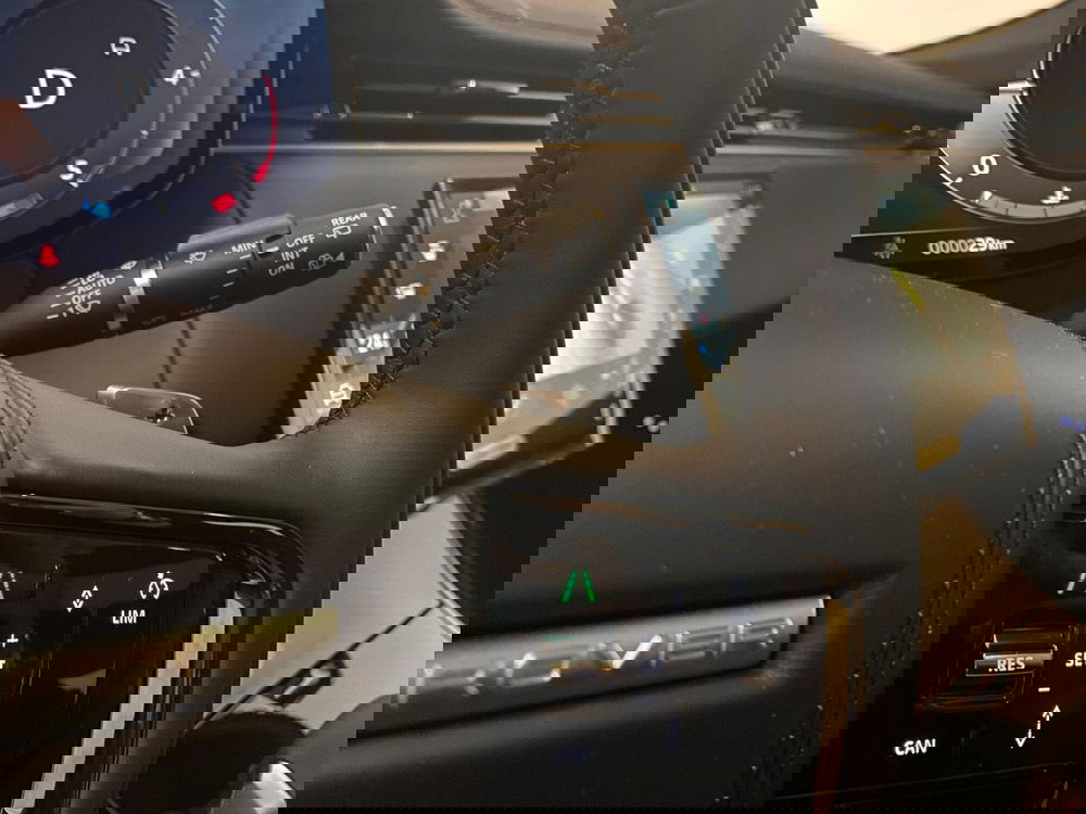 Land Rover Range Rover Sport usata a Novara (14)