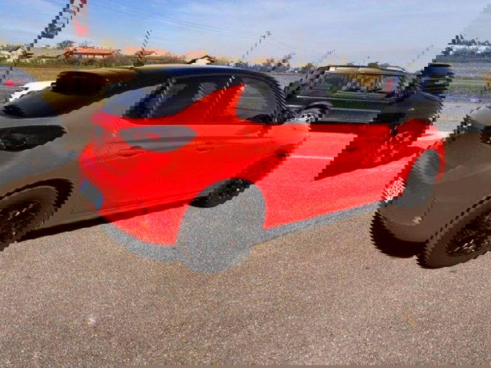 Opel Corsa usata a Milano (3)