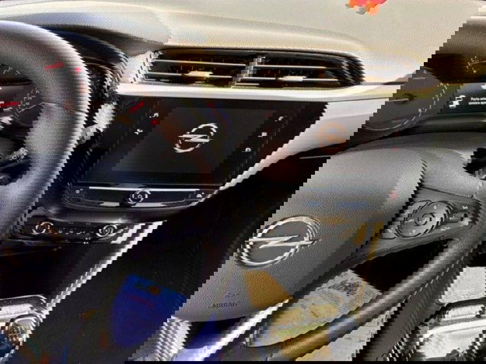 Opel Corsa usata a Milano (9)