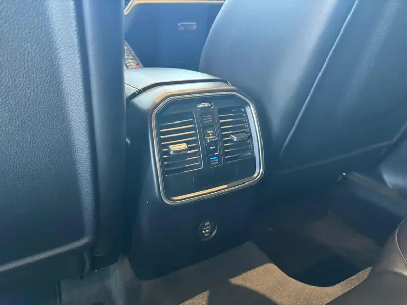 Porsche Macan usata a Firenze (11)