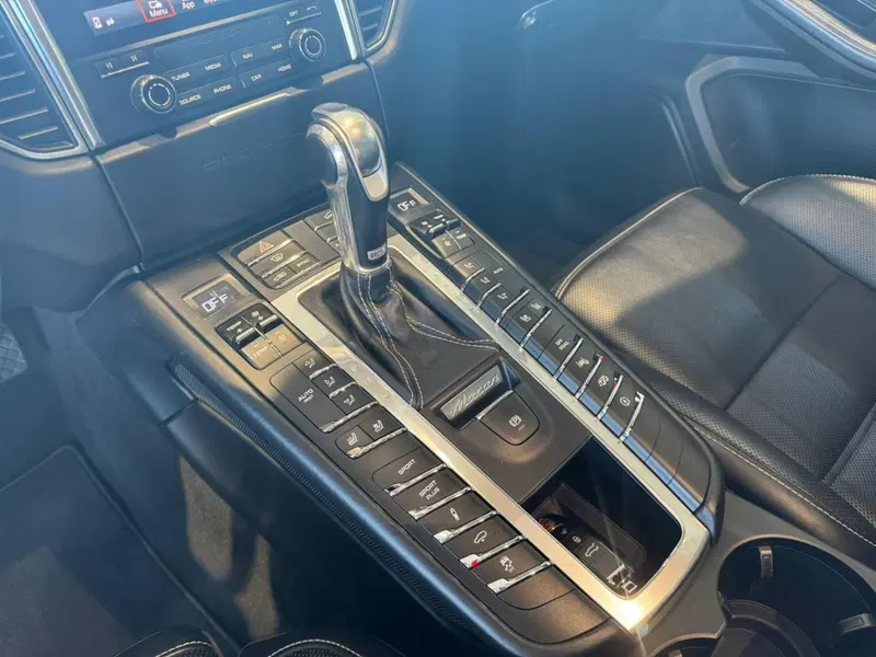 Porsche Macan usata a Firenze (17)