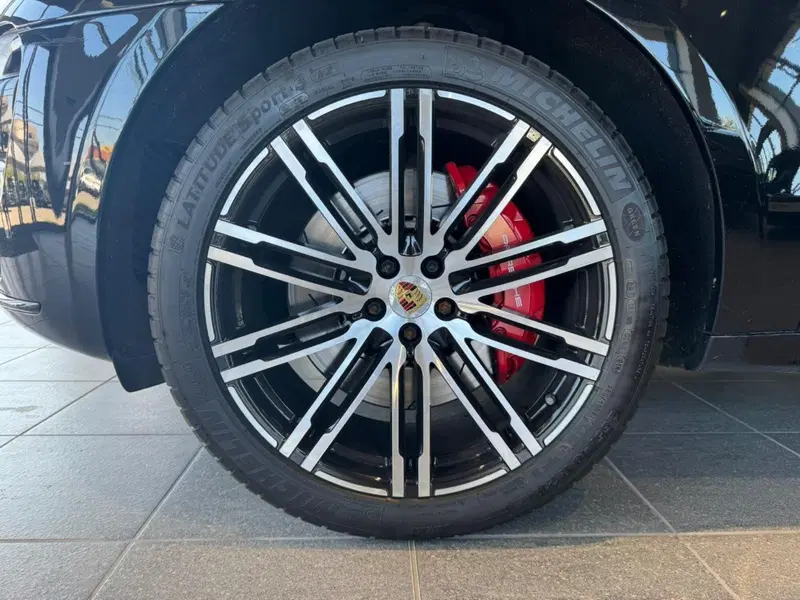 Porsche Macan usata a Firenze (9)