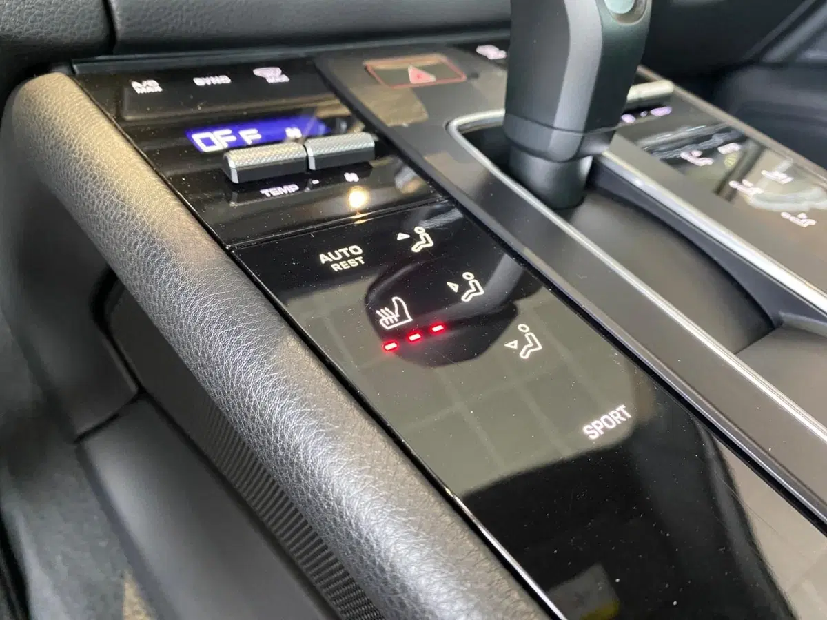 Porsche Macan usata a Firenze (20)