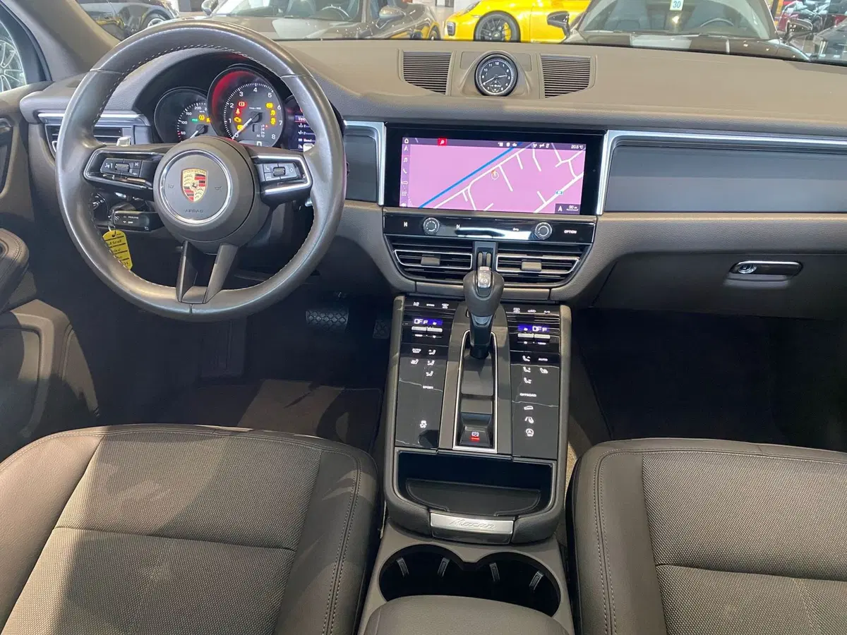Porsche Macan usata a Firenze (14)