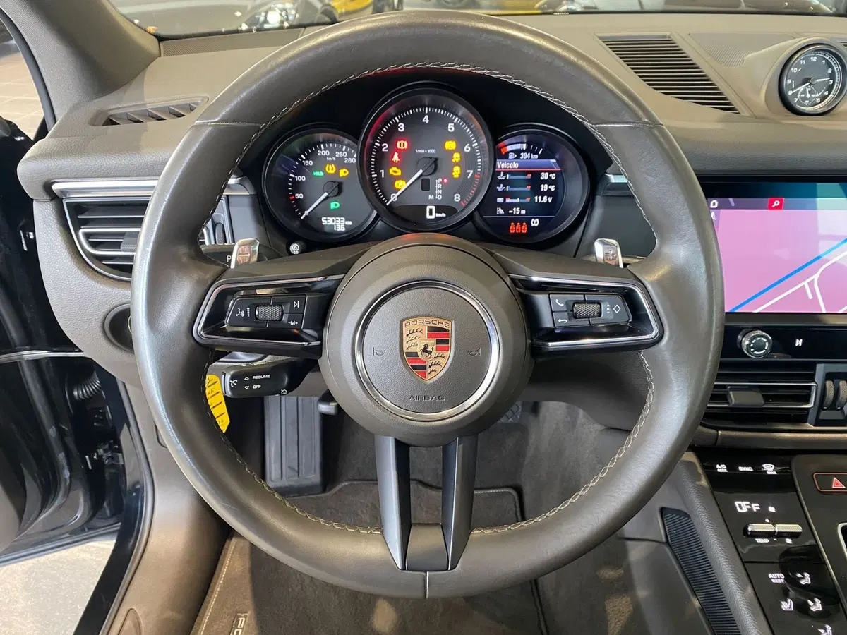 Porsche Macan usata a Firenze (15)