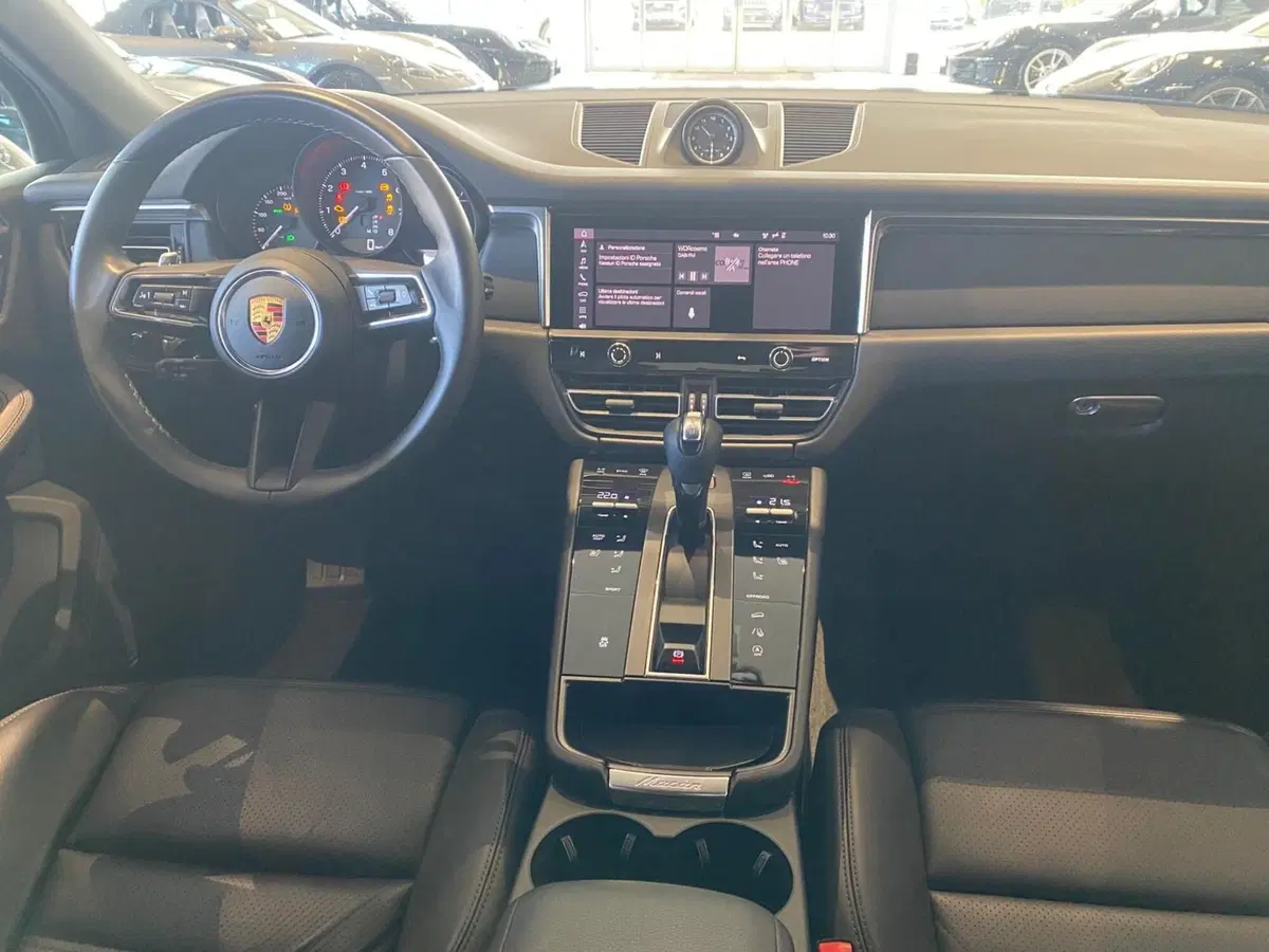 Porsche Macan usata a Firenze (11)