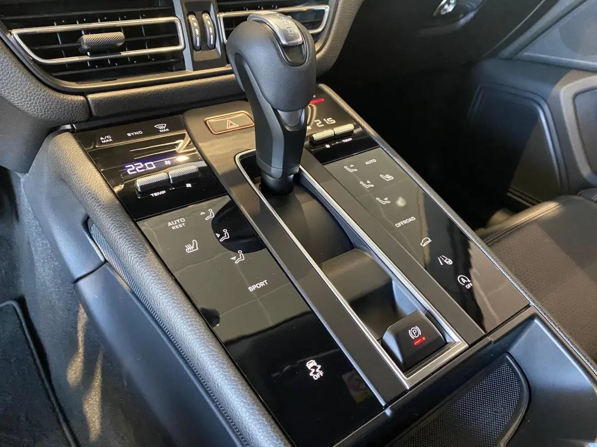 Porsche Macan usata a Firenze (18)