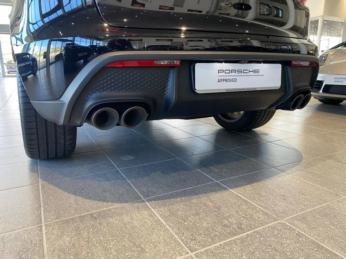 Porsche Macan usata a Firenze (9)