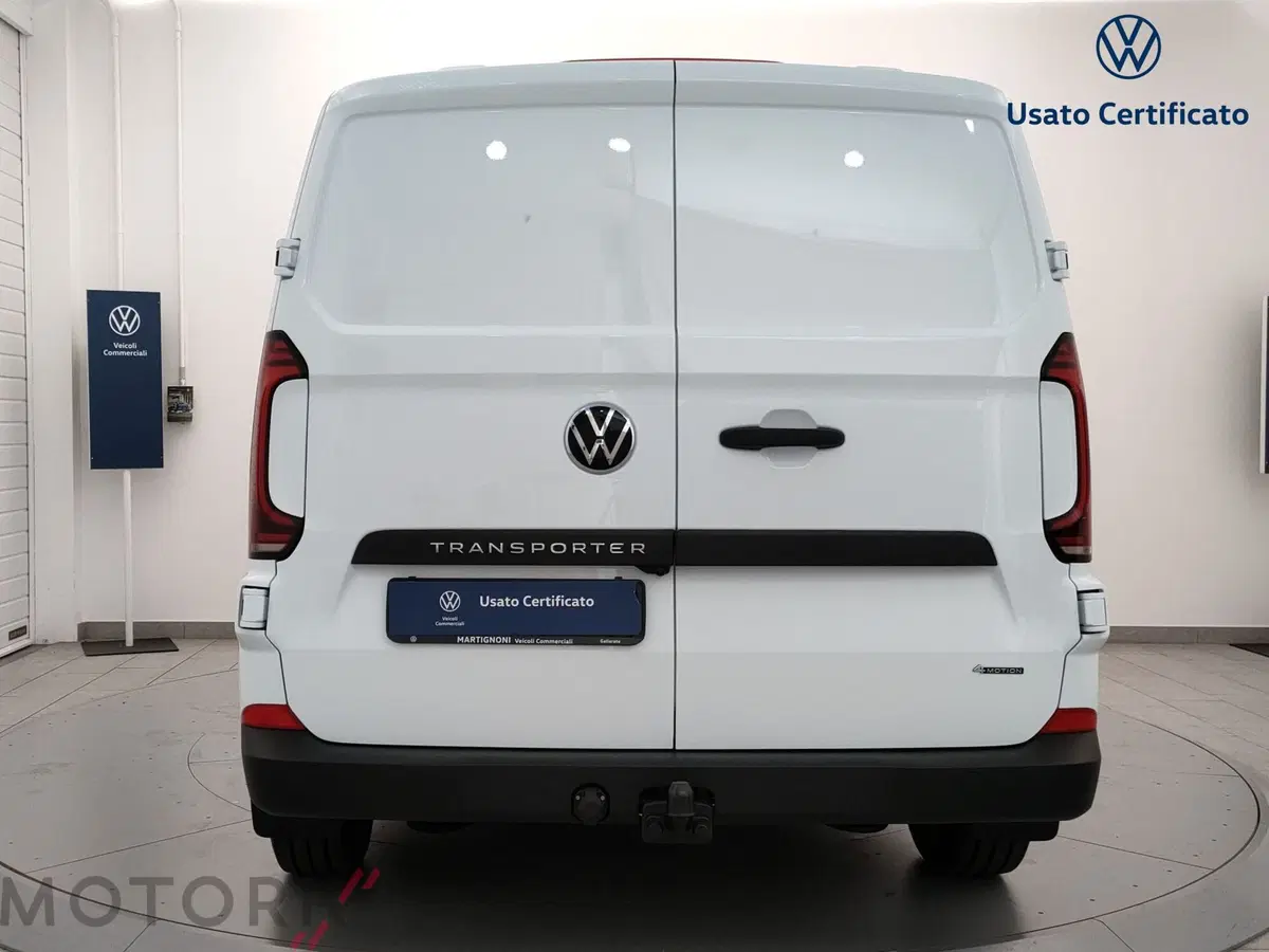 Volkswagen Veicoli Commerciali T6.1 nuova a Varese (4)