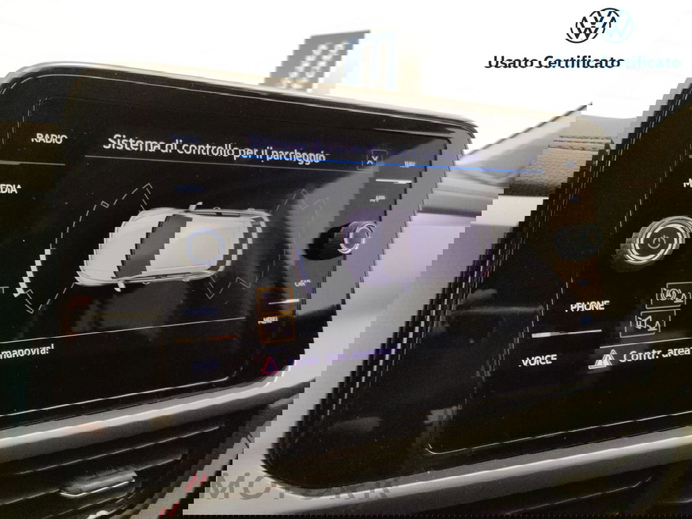 Volkswagen T-Roc usata a Varese (16)