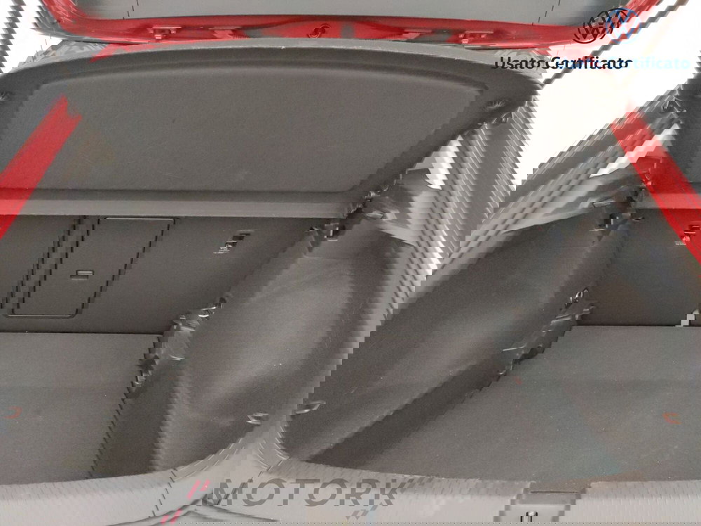 Volkswagen T-Roc usata a Varese (9)