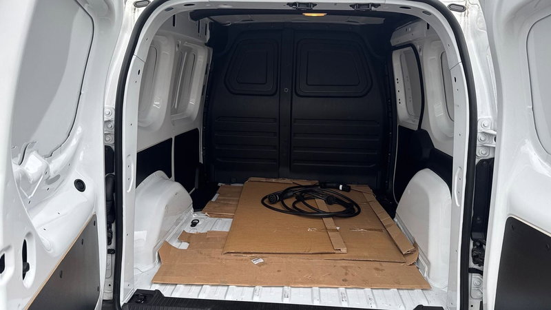 Renault Kangoo Furgone nuova a Padova (8)