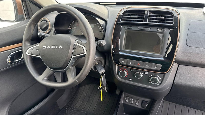 Dacia Spring usata a Padova (10)