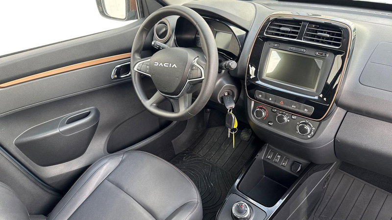 Dacia Spring usata a Padova (8)