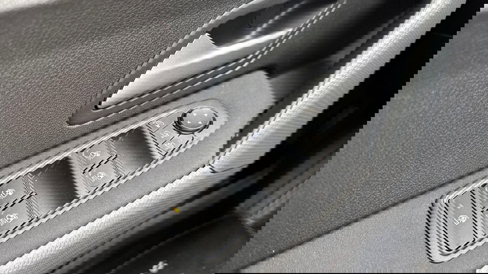 Dacia Duster usata a Padova (13)