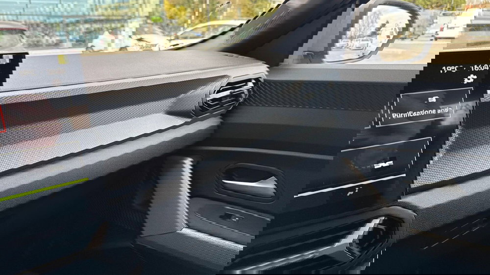 Dacia Duster usata a Padova (14)