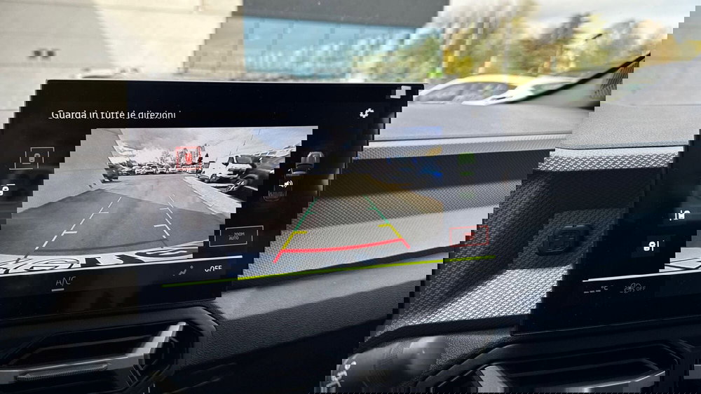 Dacia Duster usata a Padova (16)