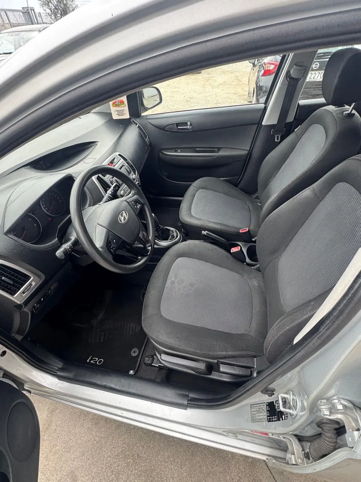 Hyundai i20 usata a Caserta (11)