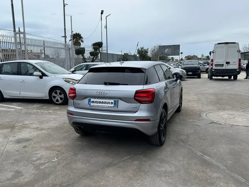 Audi Q2 usata a Caserta (7)