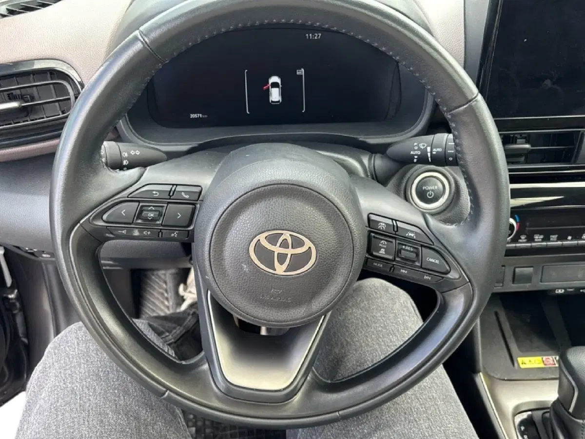Toyota Yaris Cross usata a Massa-Carrara (8)