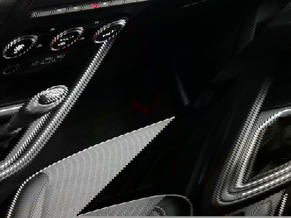 Renault Clio usata a Roma (16)