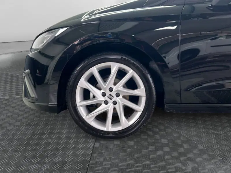 SEAT Ibiza usata a Roma (9)