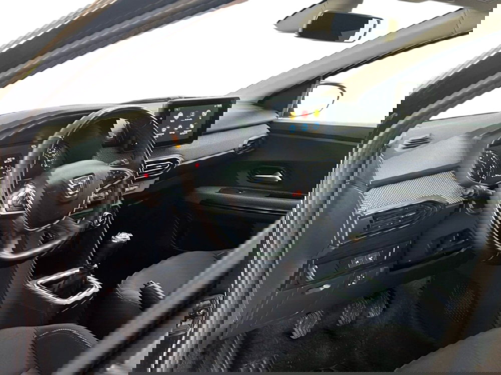 Dacia Jogger usata a Roma (15)