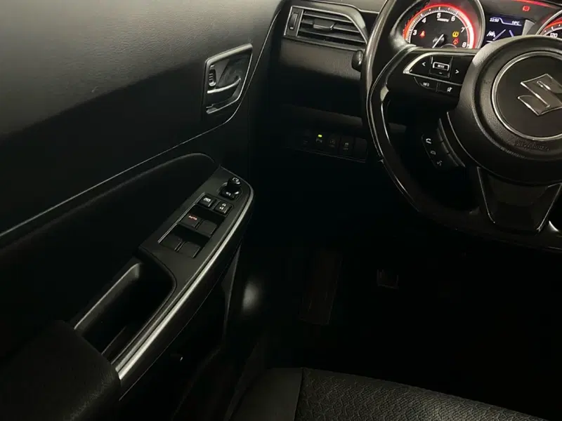 Suzuki Swift usata a Roma (13)