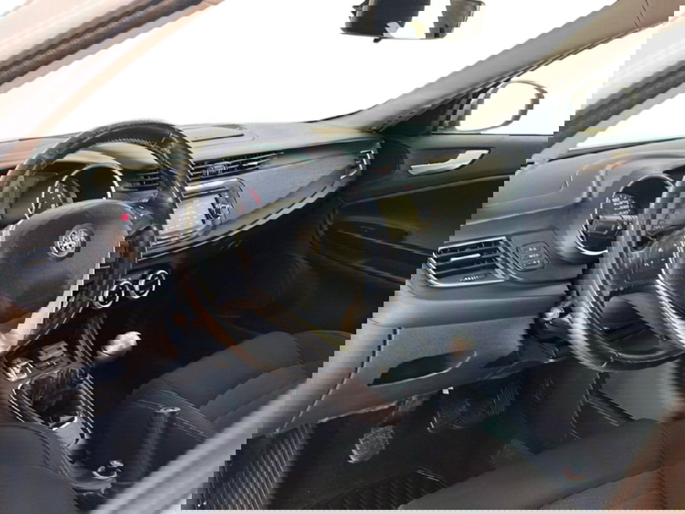 Alfa Romeo Giulietta usata a Roma (14)