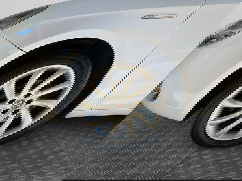 Alfa Romeo Giulietta usata a Roma (9)