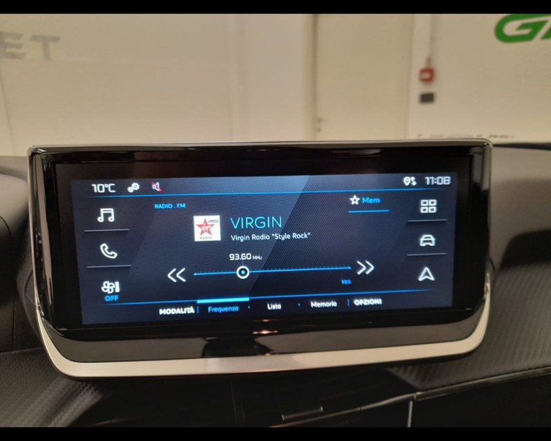 Peugeot 2008 nuova a Alessandria (11)