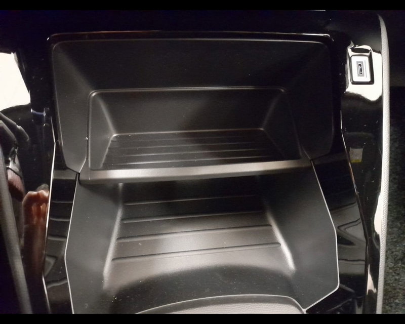 Peugeot 2008 nuova a Alessandria (17)