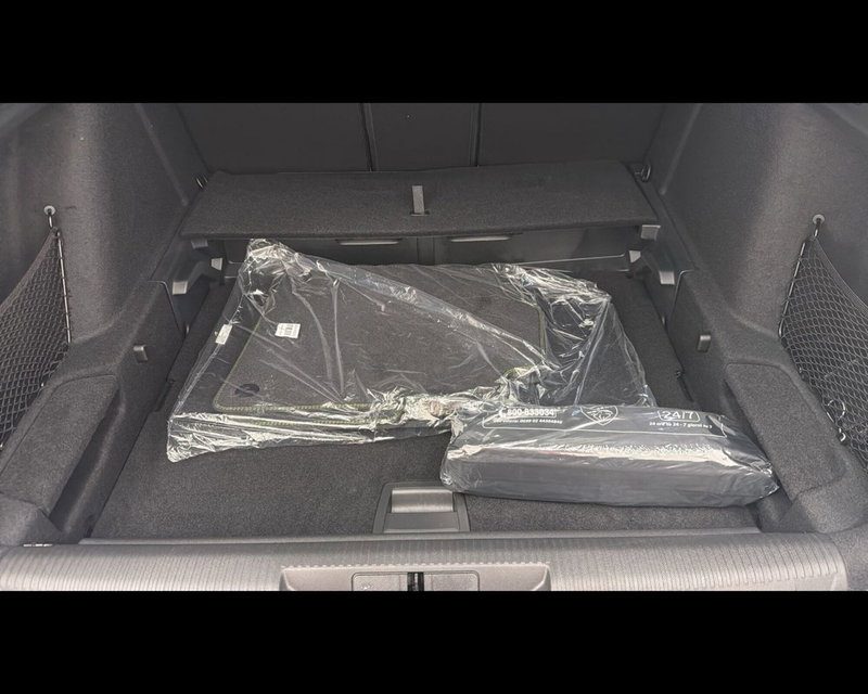 Peugeot 308 SW nuova a Asti (18)