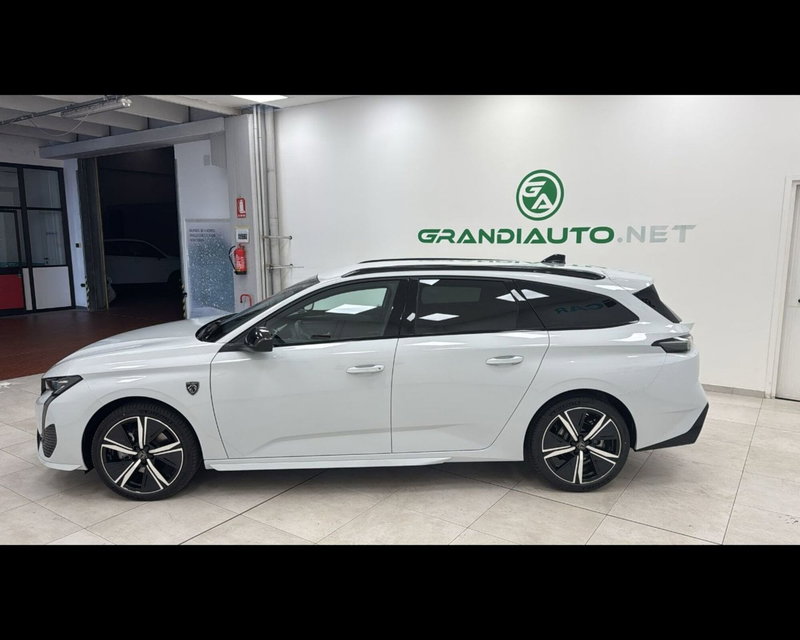 Peugeot 308 SW nuova a Asti (3)