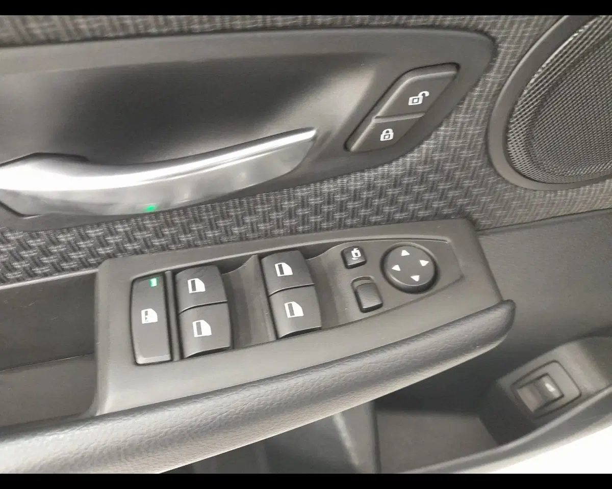 BMW Serie 2 Active Tourer usata a Alessandria (18)