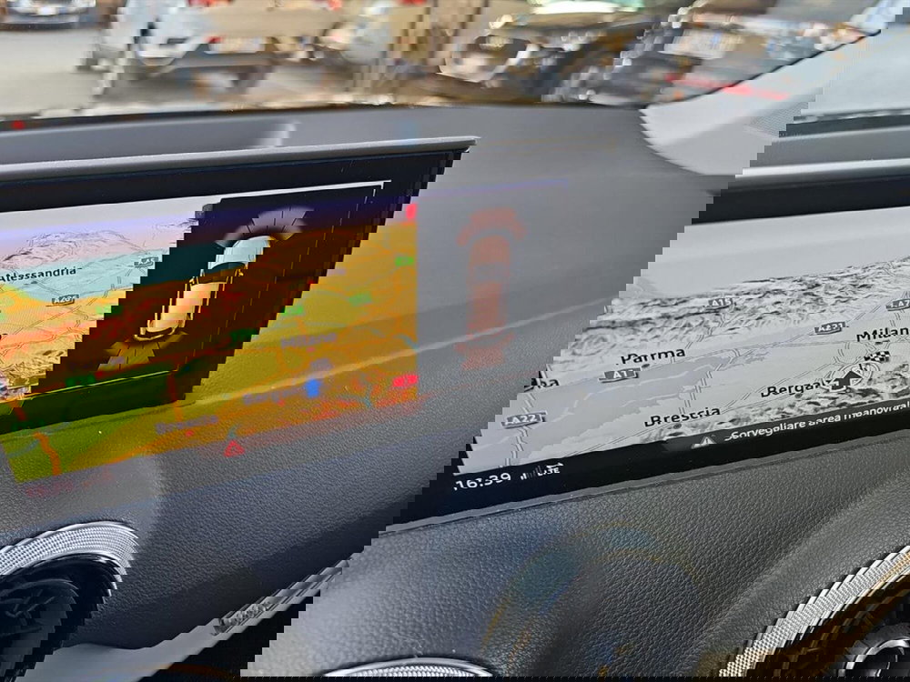 Audi Q2 usata a Lecco (14)