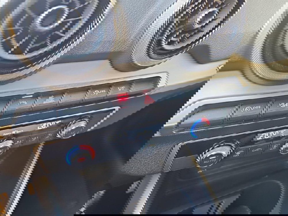 Audi Q2 usata a Lecco (16)