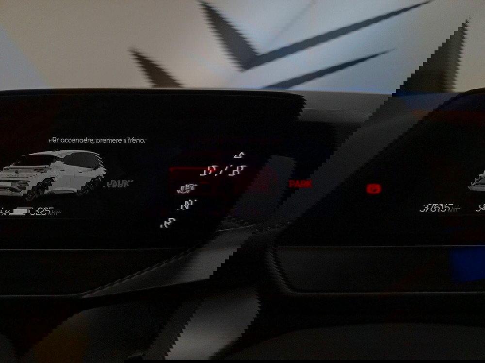 Cupra Born usata a Varese (12)