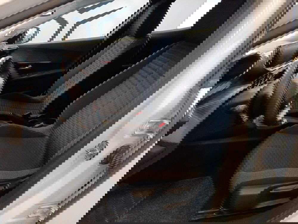 Peugeot 2008 usata a Varese (8)