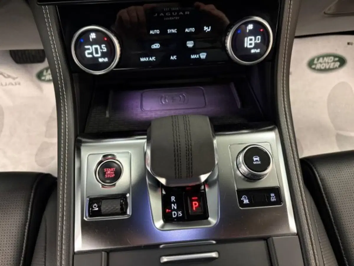 Jaguar F-Pace usata a Cuneo (12)