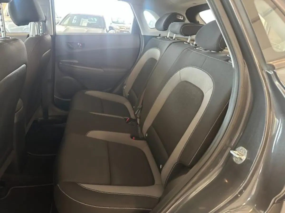 Hyundai Kona usata a Cuneo (12)
